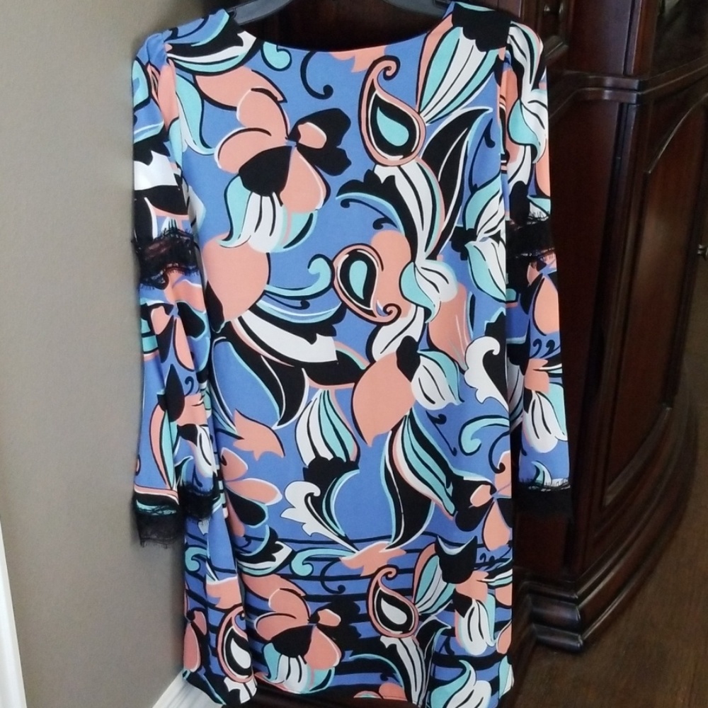 New-Kaari Blue Print Dress - Picture 3 of 6